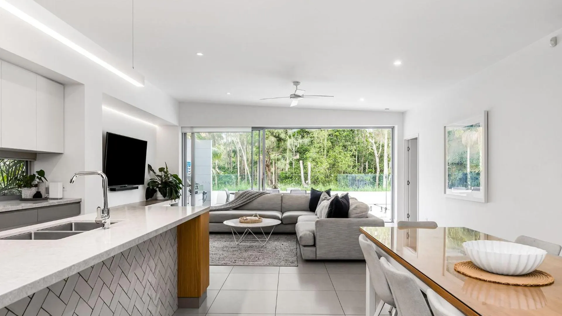 Holiday home Fat Frog Beach Houses Byron Bay